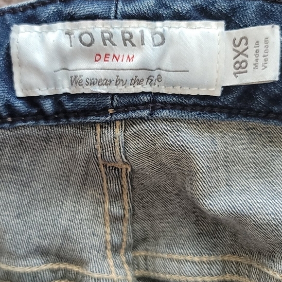 🔵 2 for $40 🔵 TORRID PLUS SIZE HIGH RISE DENIM JEAN - 18XS - Picture 13 of 15